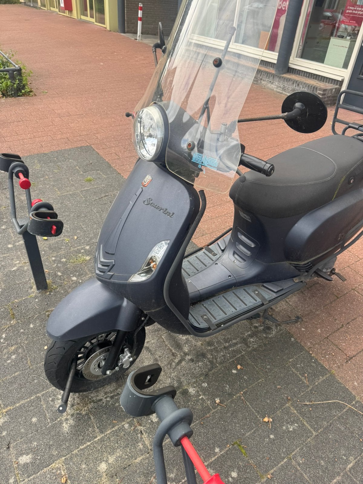Leuke la souris scooter!, Ophalen, Zo goed als nieuw, Benzine, Overige merken