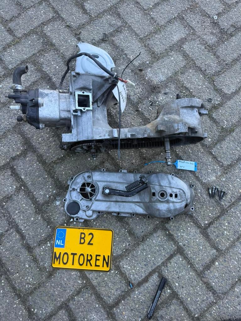 NR 5 M08 DD DG gilera runner 180cc, Ophalen of Verzenden
