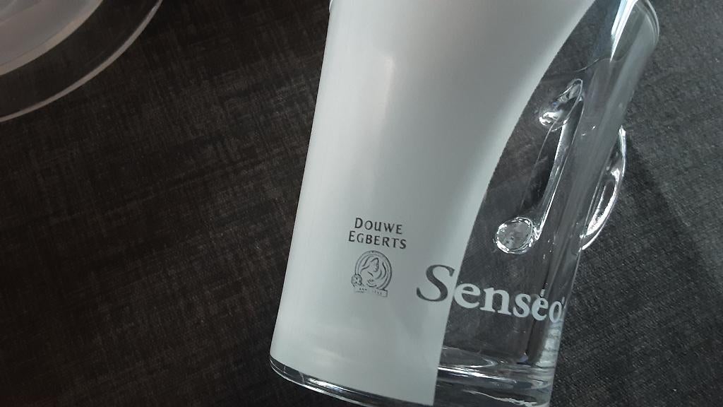 SENSEO DOUWE EGBERTS glazen, half wit, met schoteltjes, 3 st, Huis en Inrichting, Keuken | Servies, Ophalen of Verzenden, Overige stijlen