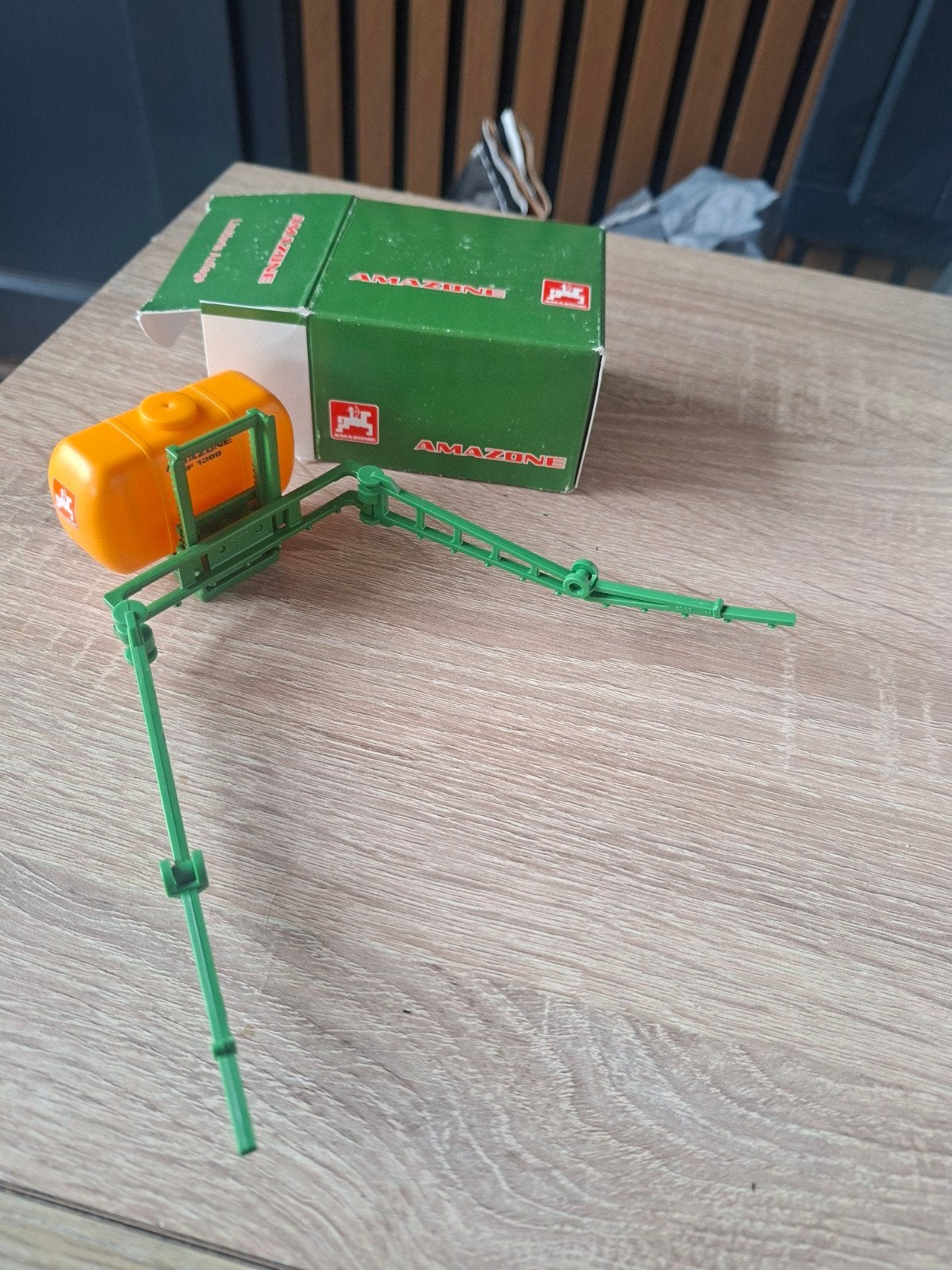 Siku Amazone Veldspuit UF 1200 -, Hobby en Vrije tijd, Modelauto's | 1:32, Ophalen of Verzenden