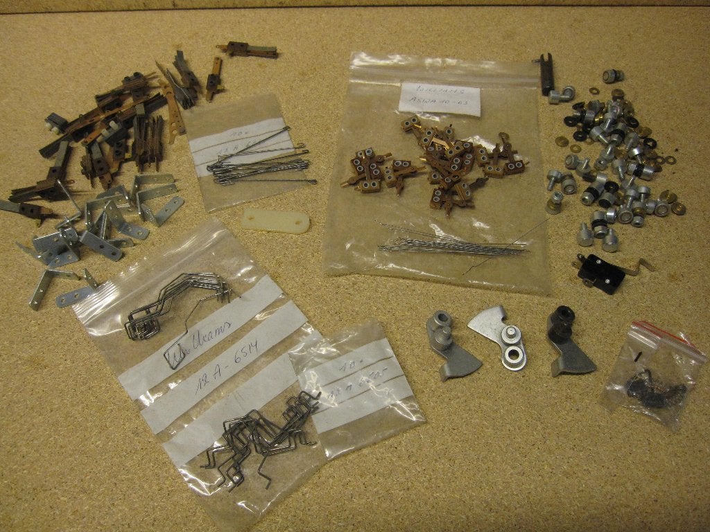 B8 nos pinball parts, Verzamelen, Automaten | Flipperkasten, Ophalen of Verzenden, Zo goed als nieuw, Elektronisch, Onderdeel of Defecte kast