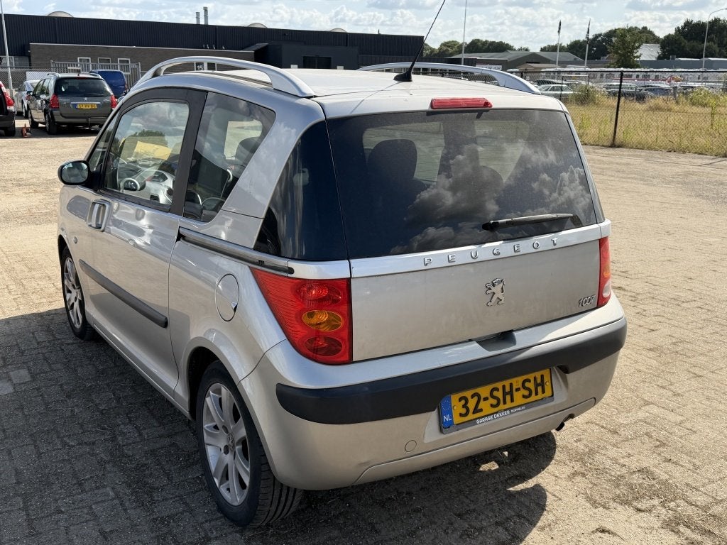 Peugeot 1007 1.4 Gentry| GRIJS| 167DKM NAP| CLIMA| CRUISE| L, Voorwielaandrijving, Stof, 4 cilinders, 4 stoelen