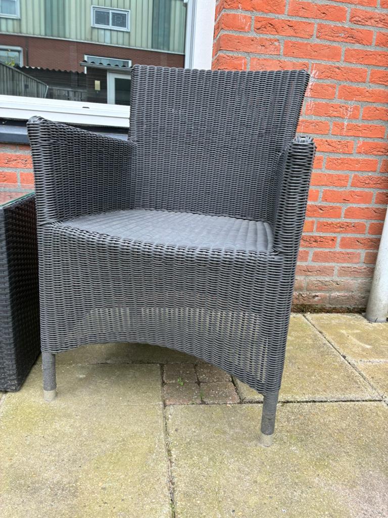 Tuinset van bois le duc, Ophalen, Gebruikt
