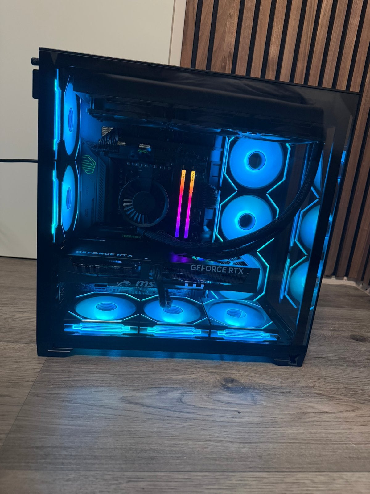Lian Li O11 Gaming PC | RTX 5070 & 7800X3D | RGB, Ophalen, 32 GB, Zo goed als nieuw, Gaming