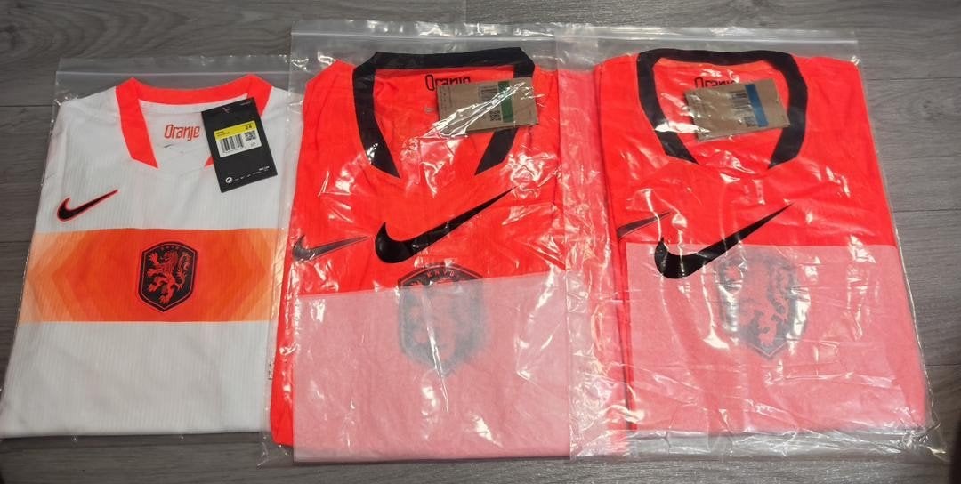 Nederlands elftal voetbalshirts nieuw uitverkoop!!!, Tickets en Kaartjes