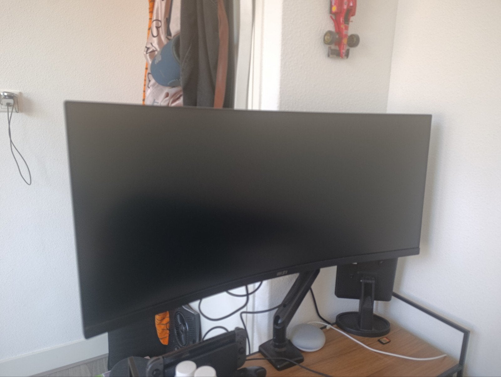 34 inch ultra wide monitor met bureau arm, Computers en Software, Monitoren, Curved, VA, Minder dan 1 ms, Zo goed als nieuw