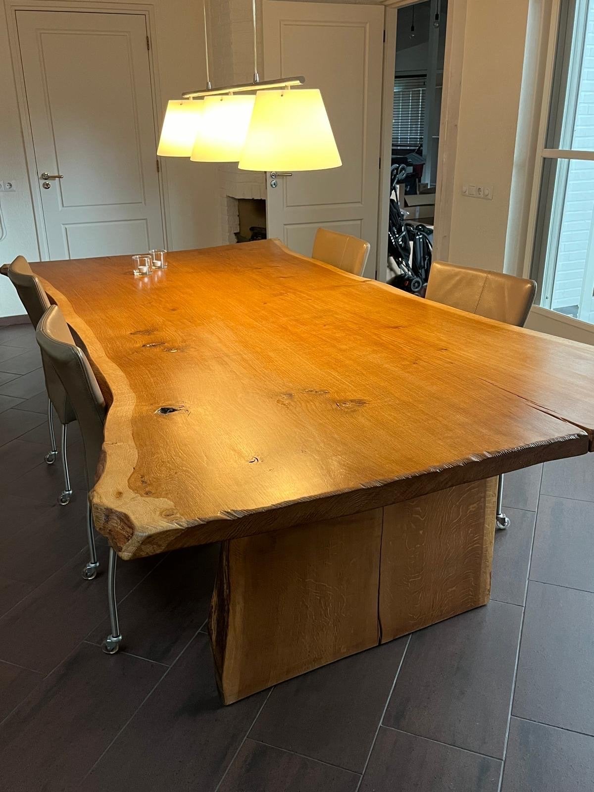 Massief eiken eettafel met natuurlijke rand, Ophalen, 100 tot 150 cm, Eikenhout, 200 cm of meer
