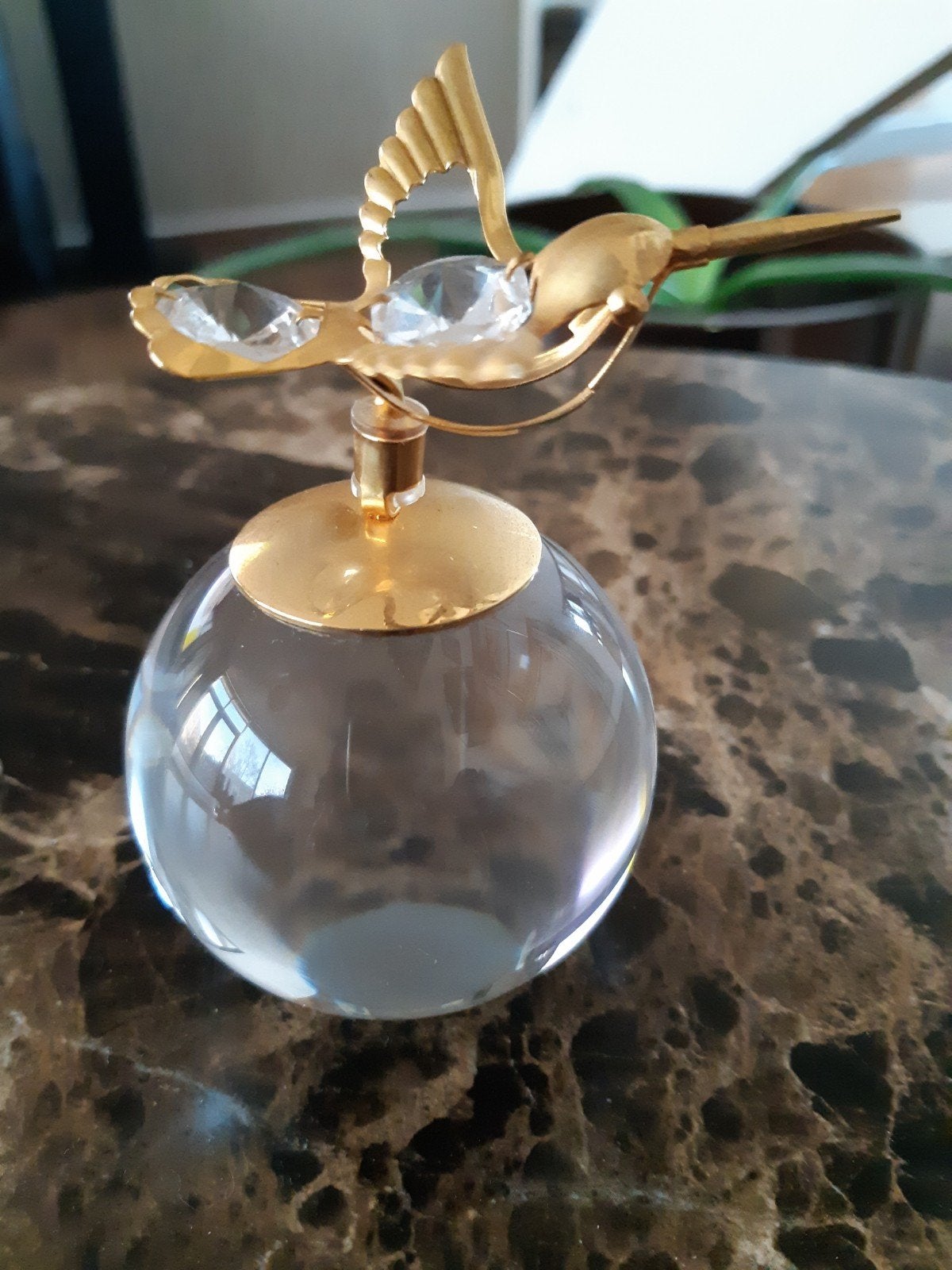 Kolibrie op bol, Ophalen of Verzenden, Zo goed als nieuw, Figuurtje