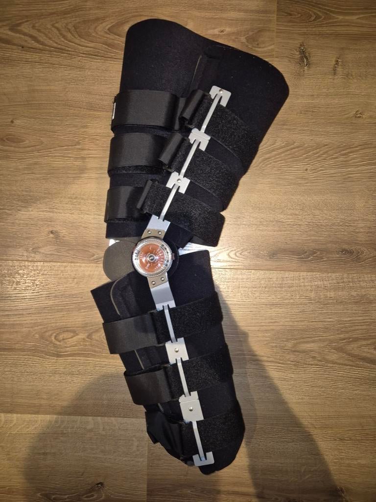 Orthopedische kniebrace beenstabilisator, Diversen, Ophalen