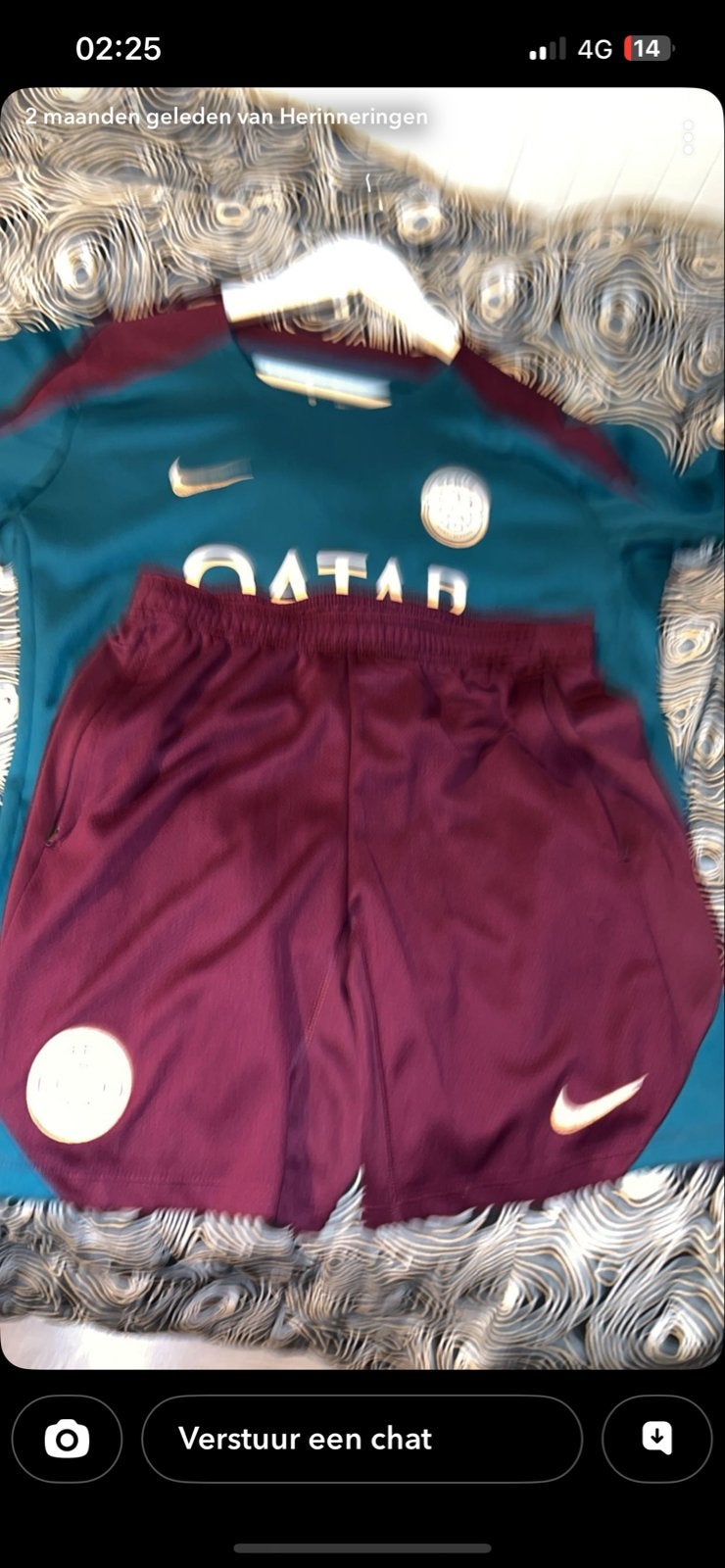 PSG Voetbaltenue (Shirt + Broekje) - Maat M, Sport en Fitness, Ophalen of Verzenden, Zo goed als nieuw