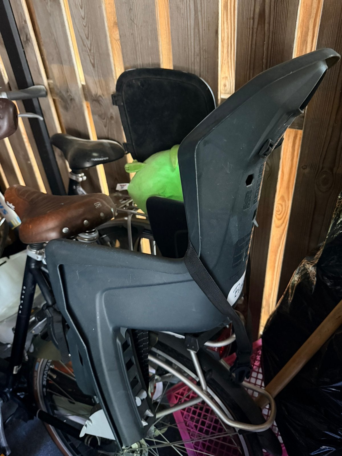Bambino fietsstoeltje achter – zwart, Ophalen, Zo goed als nieuw