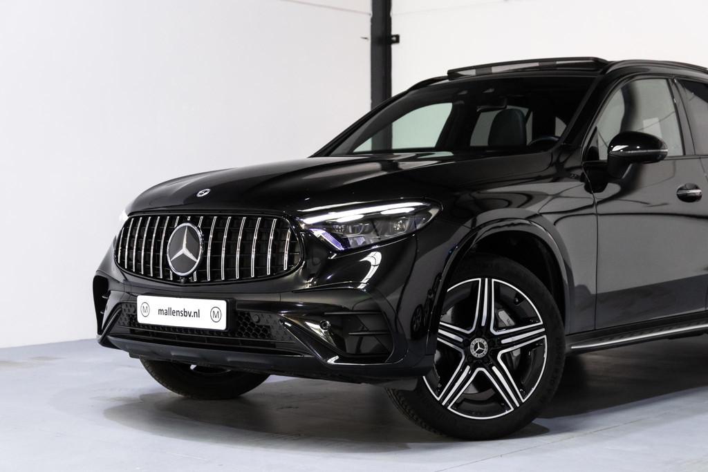 Mercedes-Benz GLC-klasse 300e 4MATIC Business Line AMG/PANO/, Auto's, Mercedes-Benz, Automaat, Gebruikt, 4 cilinders, 167 km/l