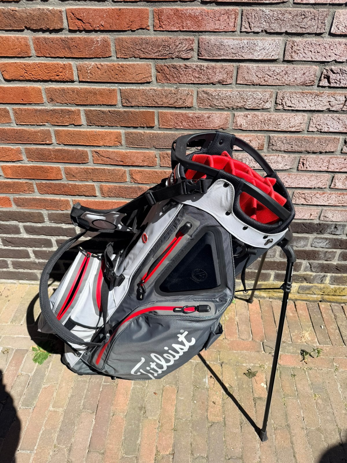 titleist hybrid 14 stadry - ZGAN, Sport en Fitness, Golf, Ophalen, Zo goed als nieuw, Tas
