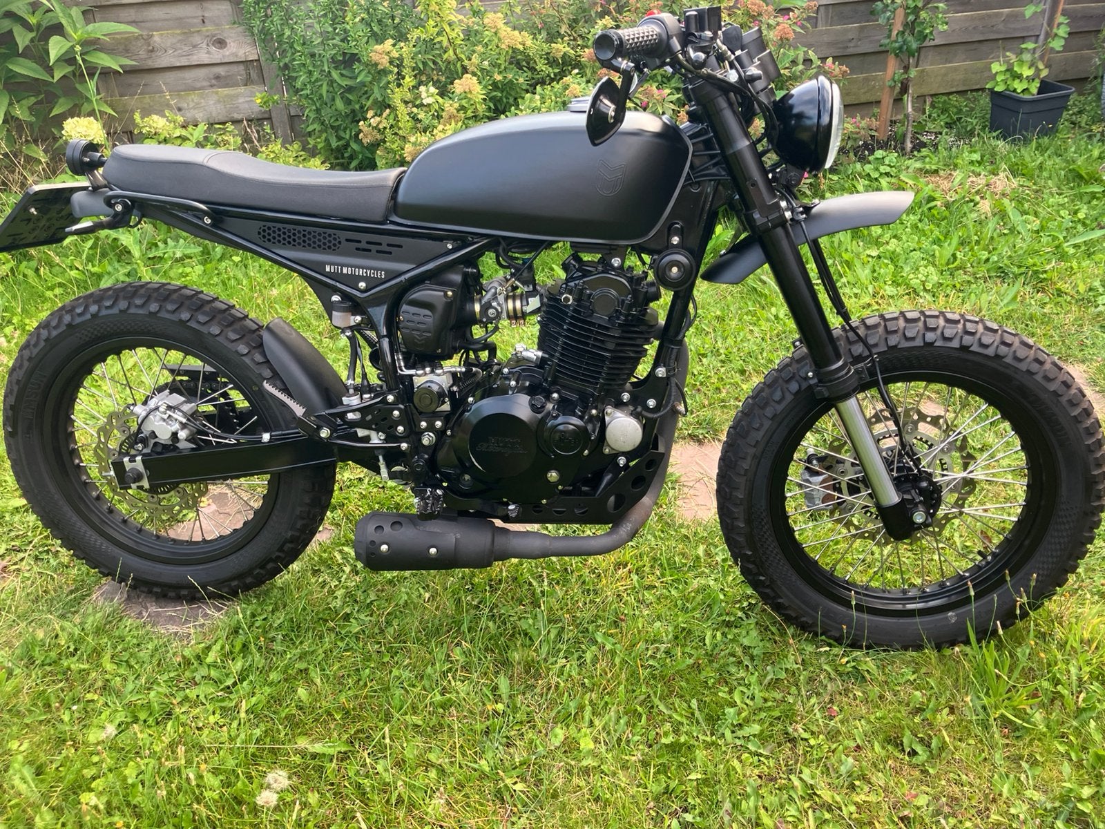 Mutt Razorback 250 cc, Ophalen, Zo goed als nieuw