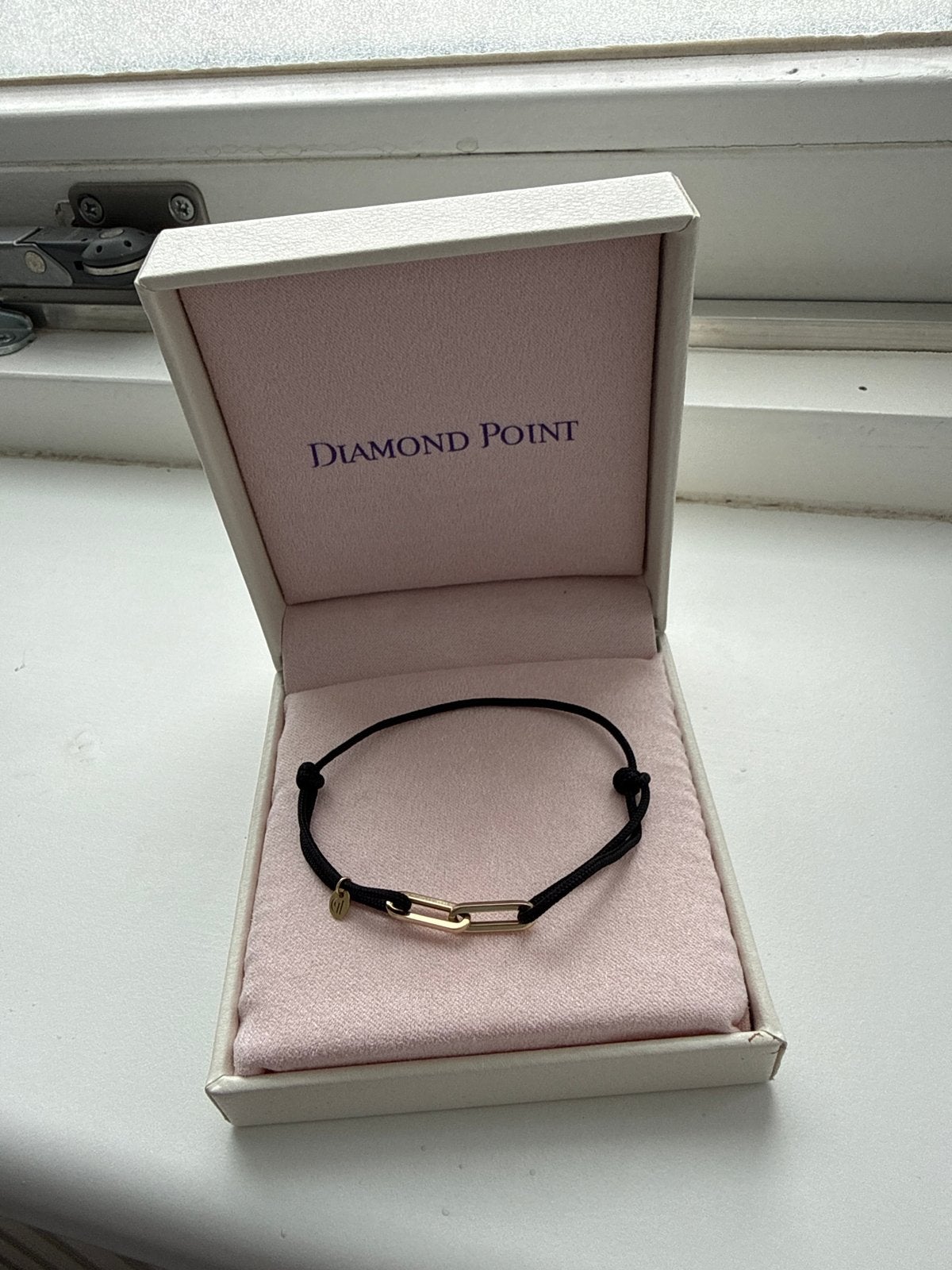Diamond Point Armband 14 Karaat Geelgoud Zwart Koord, Ophalen of Verzenden, Zo goed als nieuw, Zwart, Goud