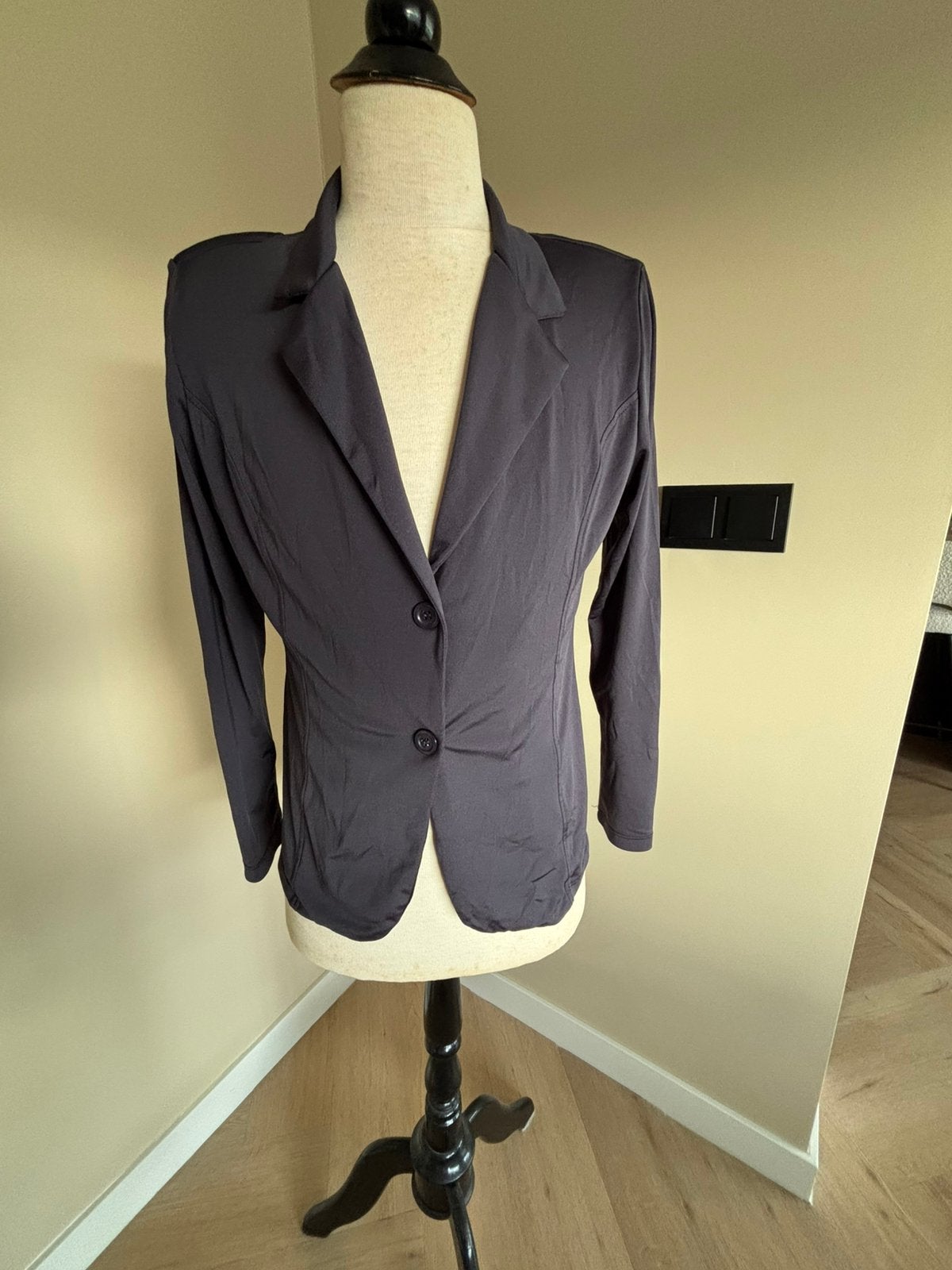 Angelle Milan Travel Colbert + broek D-blauw, Kostuum of Pak, Maat 42/44 (L), Zo goed als nieuw, Verzenden