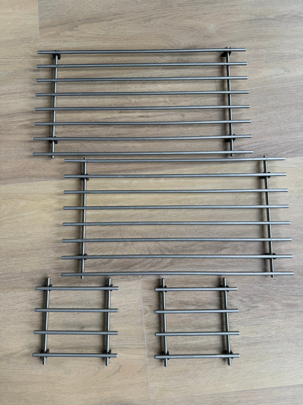 4 Roestvrijstalen onderzetters. IKEA., Huis en Inrichting, Woonaccessoires | Onderzetters, Ophalen, Gebruikt
