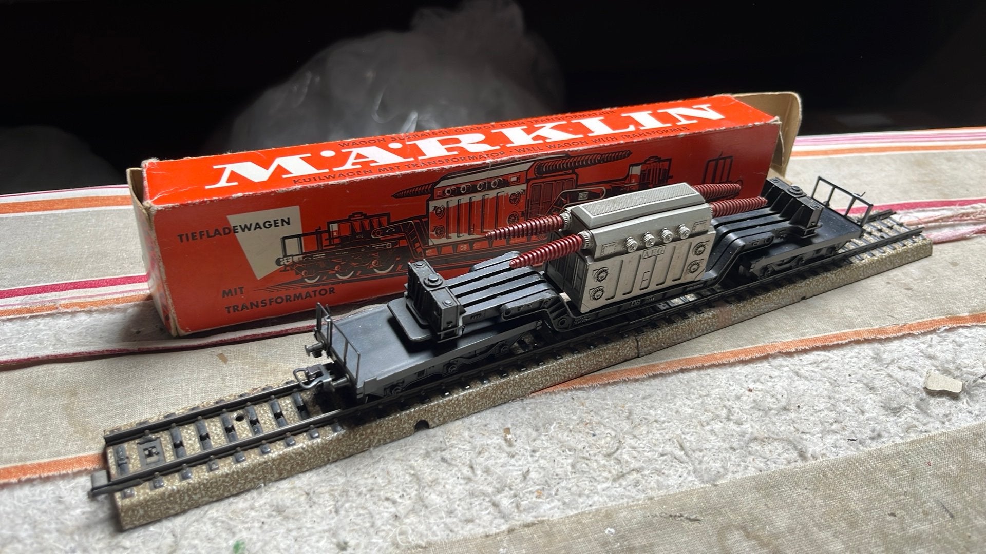 Te koop kuilwagon van marklin 4617 met trafo, Ophalen of Verzenden, Zo goed als nieuw, Märklin, Transformator of Voeding