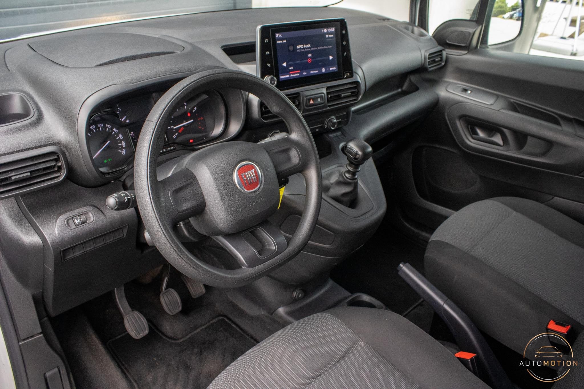 Fiat Doblò 1.5D 100pk L1 650kg Carplay 1e eigenaar Airco Cr, Auto's, Voorwielaandrijving, Stof, Gebruikt, Euro 6