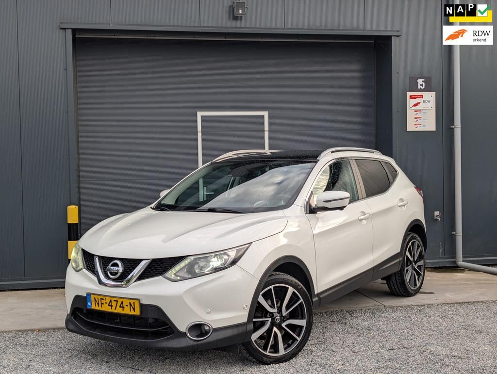Nissan Qashqai 1.2 Tekna stoelverwarming, Voorwielaandrijving, Gebruikt, 4 cilinders, 116 pk