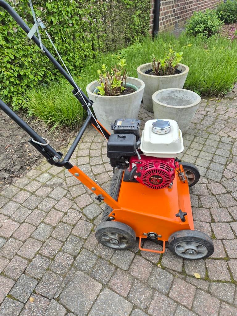 Eliet E401 verticuteermachine Honda motor, Tuin en Terras, Ophalen, Zo goed als nieuw, Benzine, Eliet / Honda