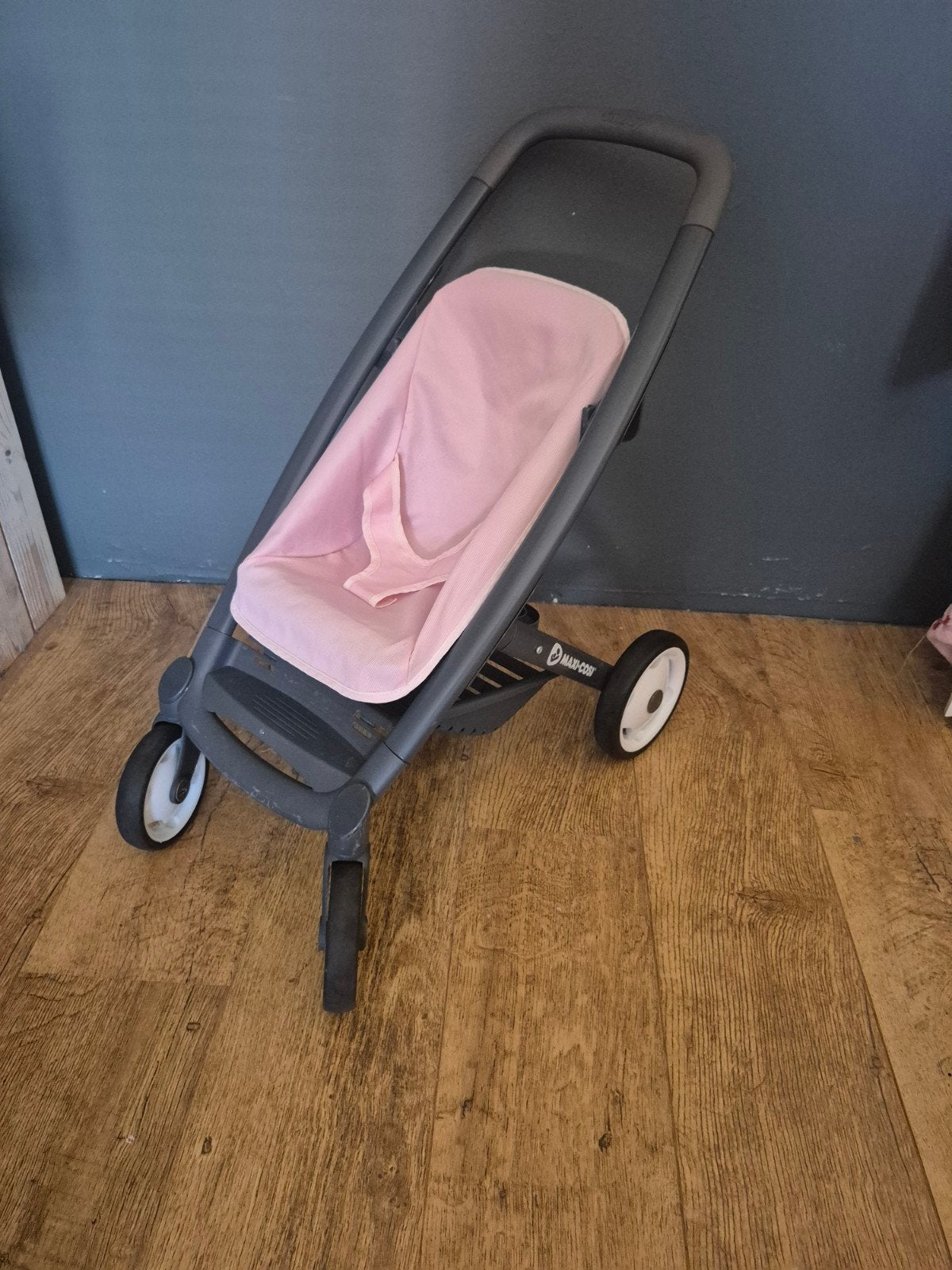 Smoby Maxi-Cosi Poppenwagen - Roze, Kinderen en Baby's, Ophalen of Verzenden, Gebruikt, Babypop
