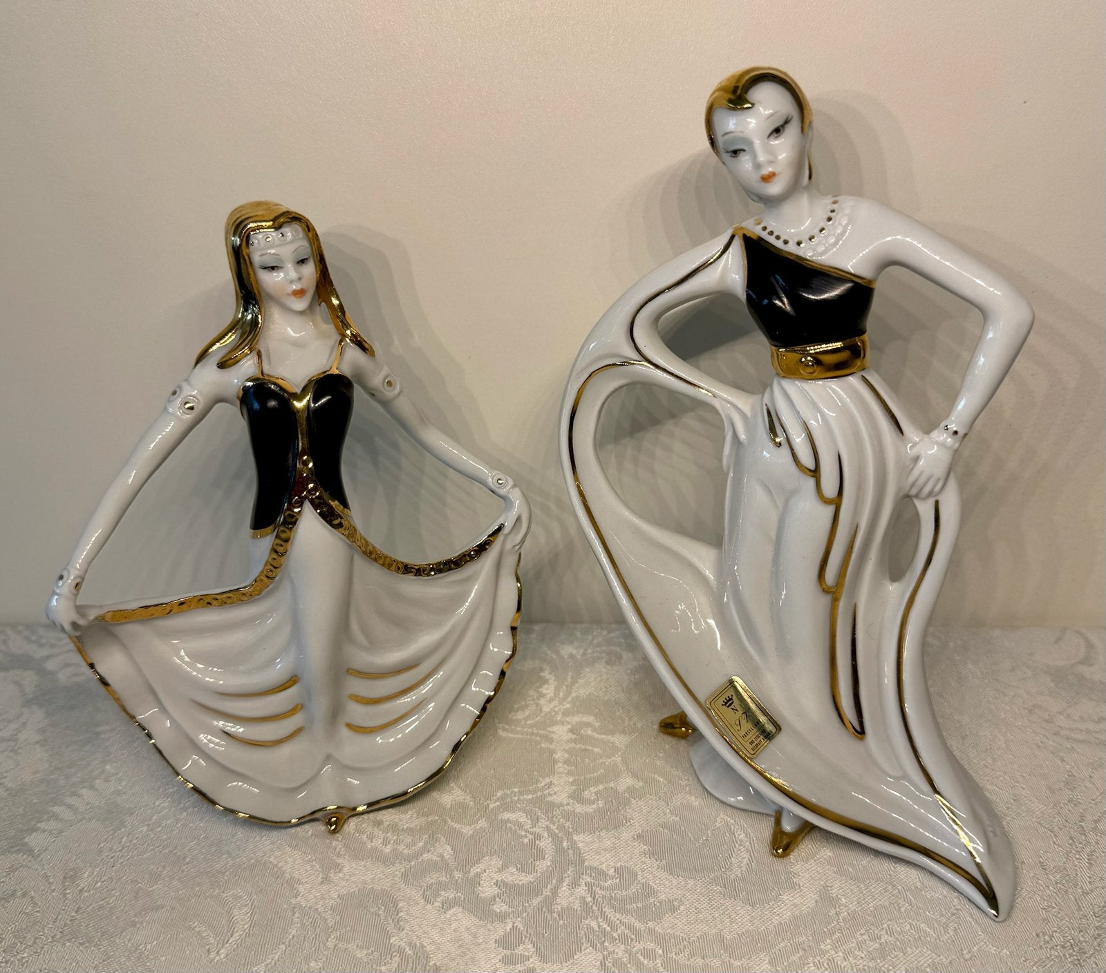 Porseleinen beeldjes Art Deco danseressen., Antiek en Kunst, Antiek | Porselein, Ophalen of Verzenden