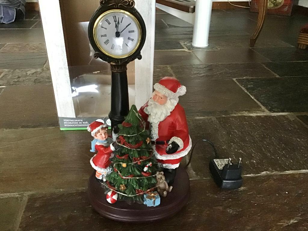kerstdecoratie met kerstman, Intratuin, Ophalen, Gebruikt