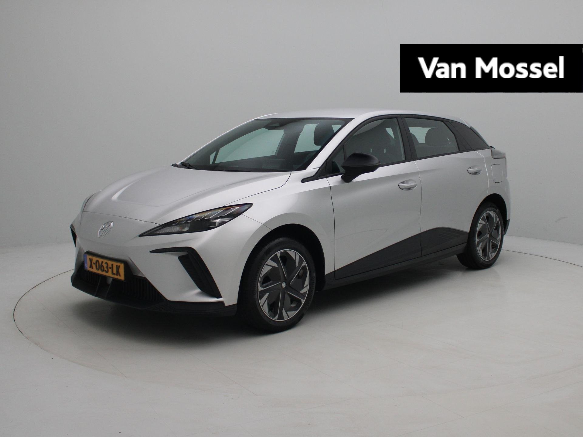 MG MG4 Electric Standard 51 kWh | Apple carplay | LED Verlic, Auto's, Automaat, 12 maanden, Parkeersensor, Zilver of Grijs