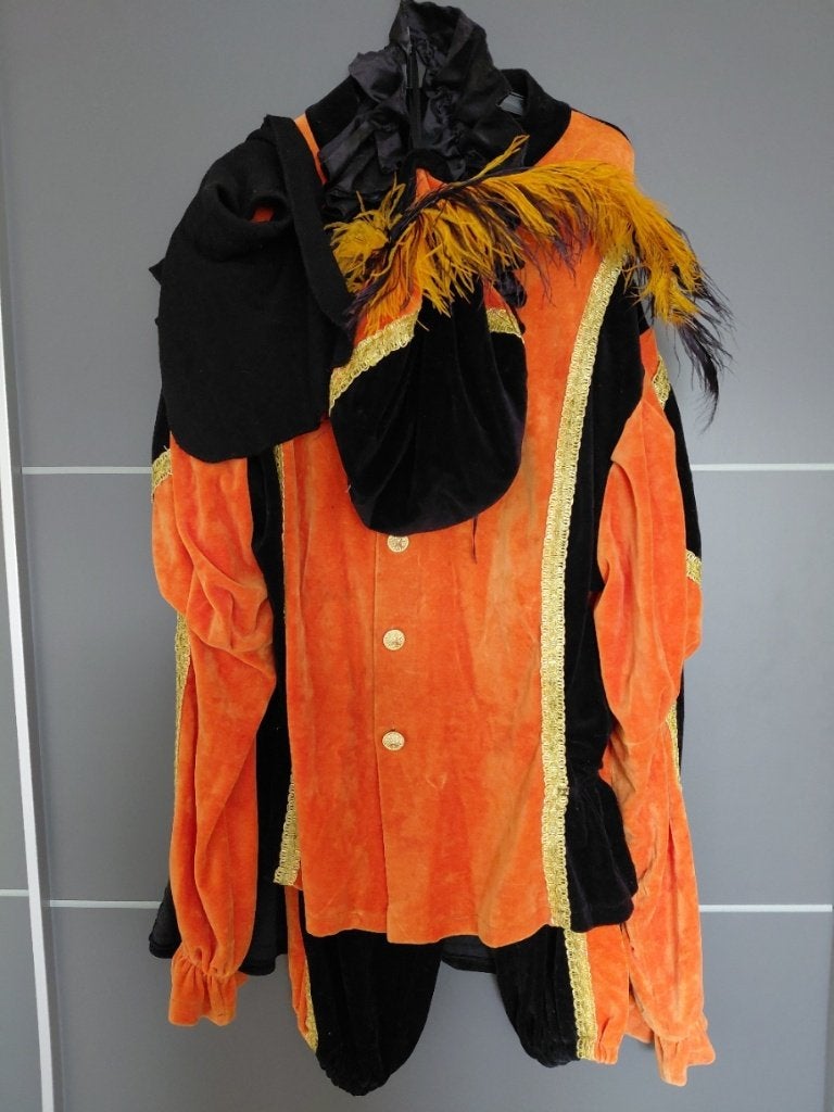 Pieten en sinterklaas kostuums, Diversen, Ophalen, Gebruikt