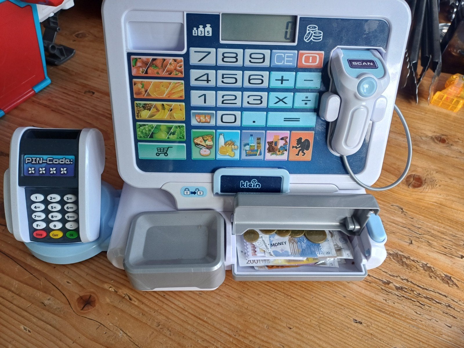 Klein Kassasysteem met Scanner en Pinautomaat, Ophalen, Gebruikt, Jongen of Meisje