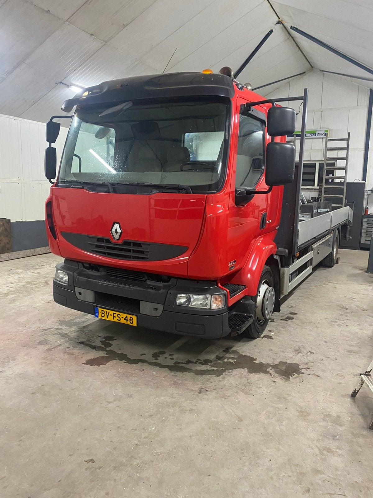 ZEER NETTE Renault midlum 220, 33 - 40 uur, Overige niveaus, Vanaf 10 jaar, Overige vormen