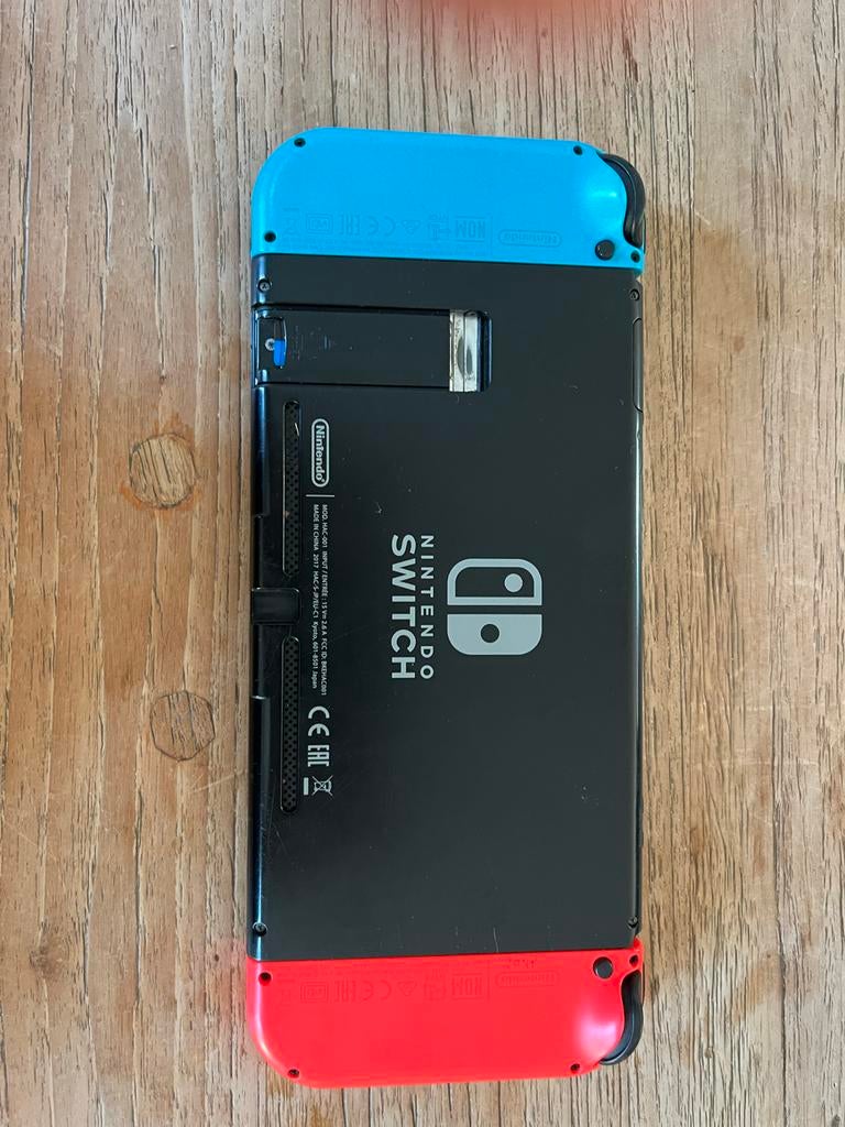 Nintendo Switch met 2 controllers en 11 games, Switch 2019 Upgrade, Met games, Met 2 controllers, Ophalen of Verzenden