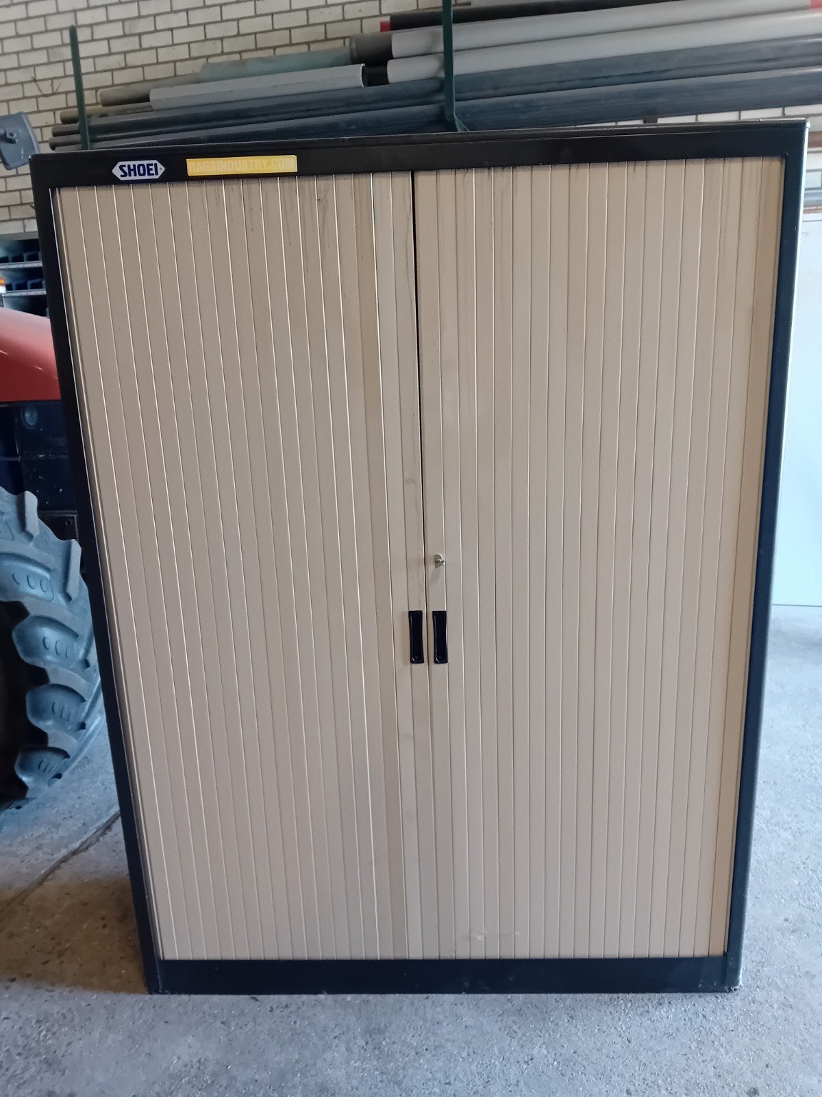 Kast met rolluiken - 165x125x45 cm, Huis en Inrichting, Kasten | Roldeurkasten en Archiefkasten, Ophalen