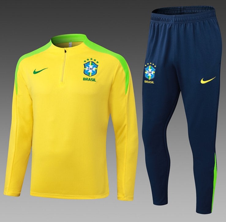 Brazilië trainingspakken maten S-3XL en kindermaat, Kleding | Heren, Sportkleding, Nieuw, Ophalen of Verzenden, Algemeen, Meerkleurig