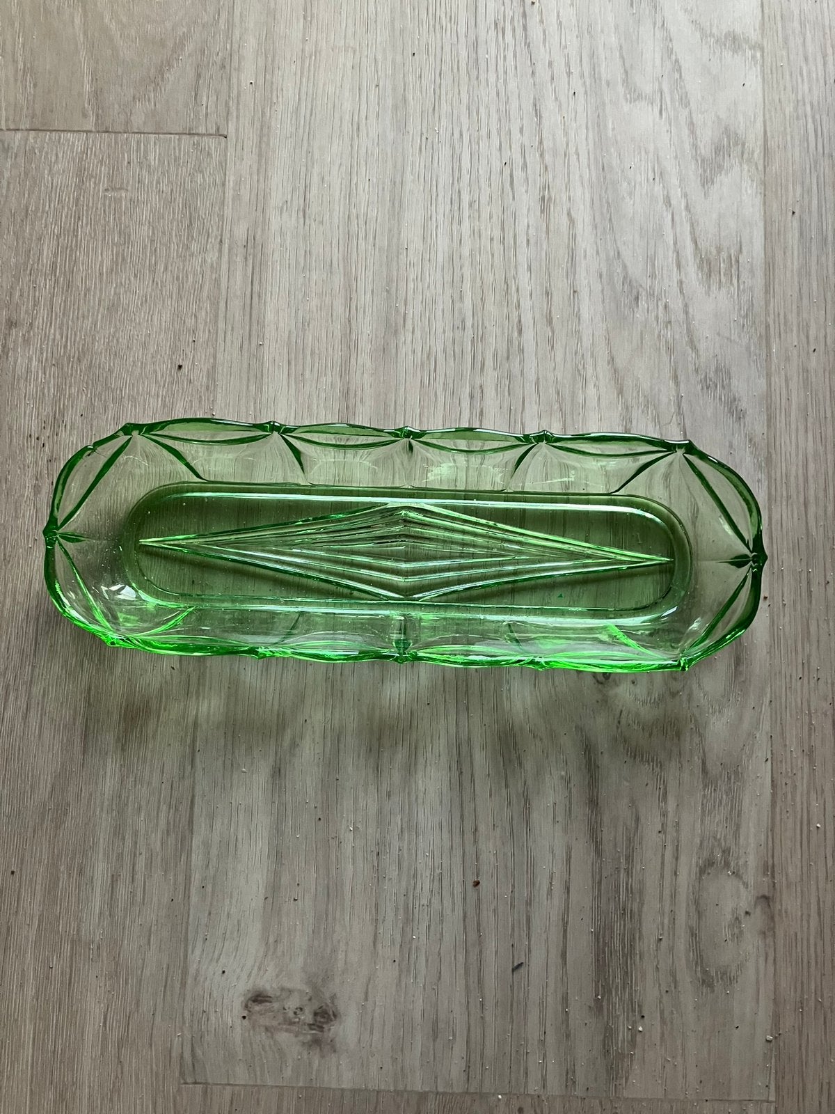 Groen glazen vaasje, Ophalen of Verzenden