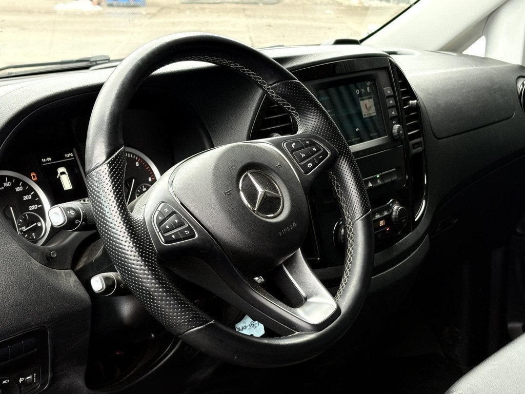 Mercedes-Benz Vito 116 CDI | MAYBACH STYLE | PDC | CAMERA |, Auto's, Automaat, Gebruikt, Euro 6, 4 cilinders