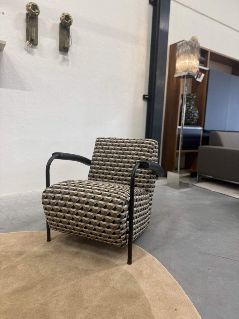 2 Nieuw Leolux Scylla fauteuil memory stof design stoel, Leolux, Info@leolux.nl, Nieuw, 75 tot 100 cm