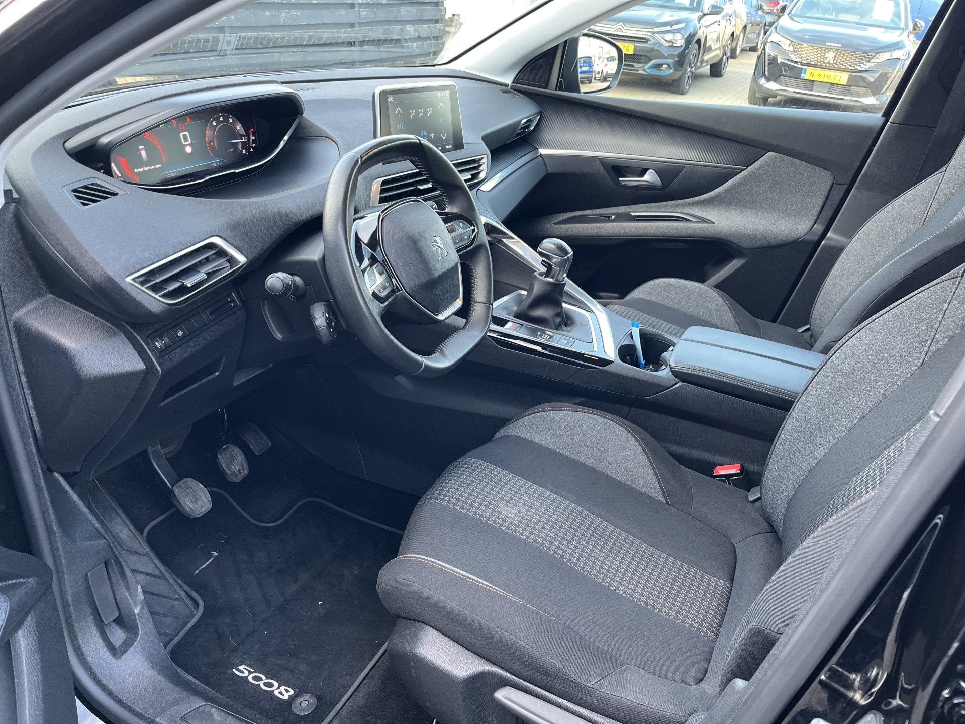 Peugeot 5008 1.2 PureTech Active Lmv / Clima / Led / 7pers, Auto's, Peugeot, Voorwielaandrijving, Gebruikt, Euro 6, 1199 cc