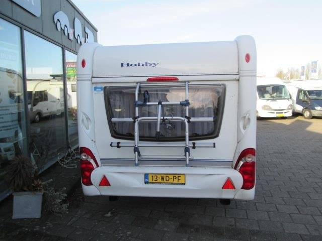 Hobby 495 UK de Luxe, Caravans en Kamperen, Caravans, Rondzit, Bedrijf, ACC-Service Limmen BV, 1000 - 1250 kg