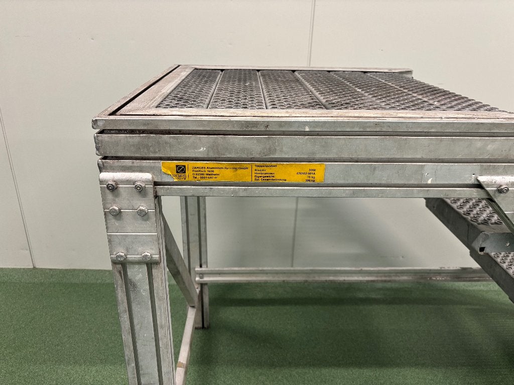 Trap Bordes Vliegtuig KLM, Ophalen, Gebruikt, Trap, Minder dan 2 meter