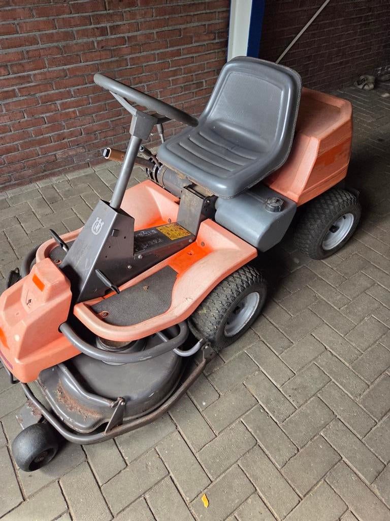 Gebr husqvarna zitmaaier, Ophalen of Verzenden