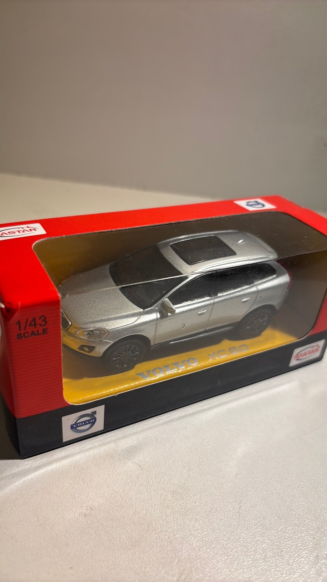 Volvo xc60 rastar 1.43, Overige merken, Auto, Ophalen of Verzenden, A