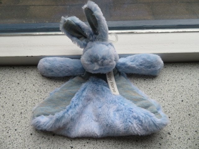 Knuffeldoek konijn of konijntje merk Happy Horse blauw met, Kinderen en Baby's, Speelgoed | Knuffels en Pluche, Happy Horse, Blauw