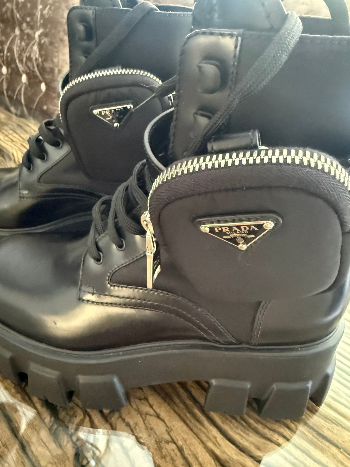 Prada schoenen maat 39, Ophalen, Nieuw, Schoenen