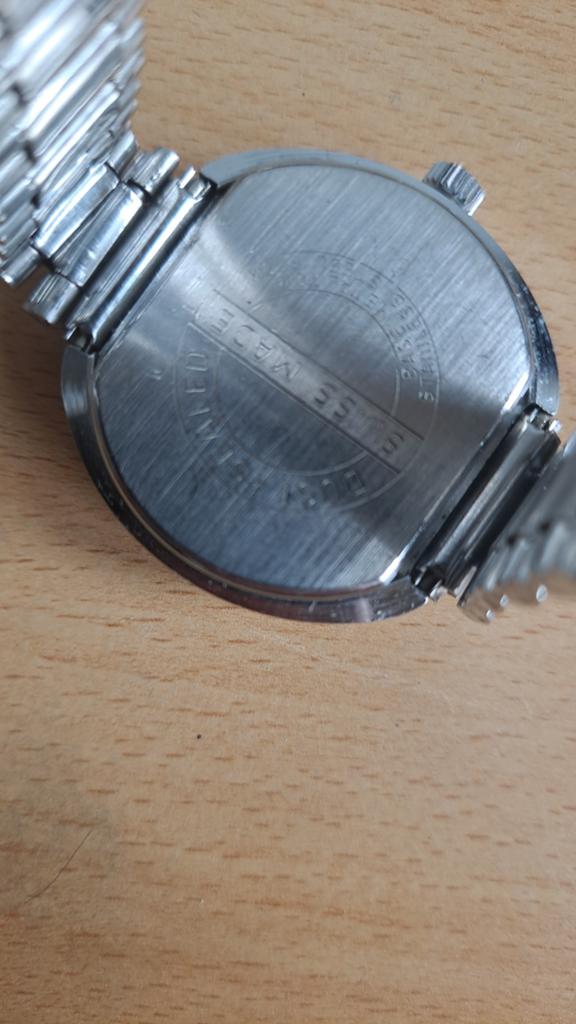 Vintage Etienne polshorloge - Swiss Made, Ophalen of Verzenden