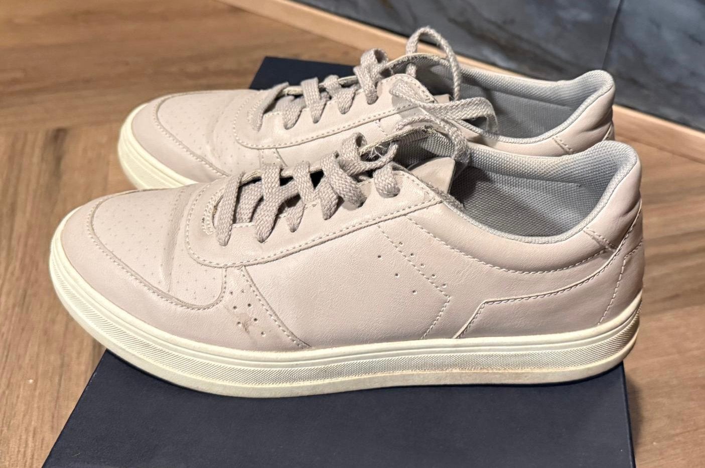 Esprit, sneakers, maat 38, grijs van leer, Kleding | Dames, Ophalen of Verzenden, Grijs, Sneakers of Gympen, Zo goed als nieuw