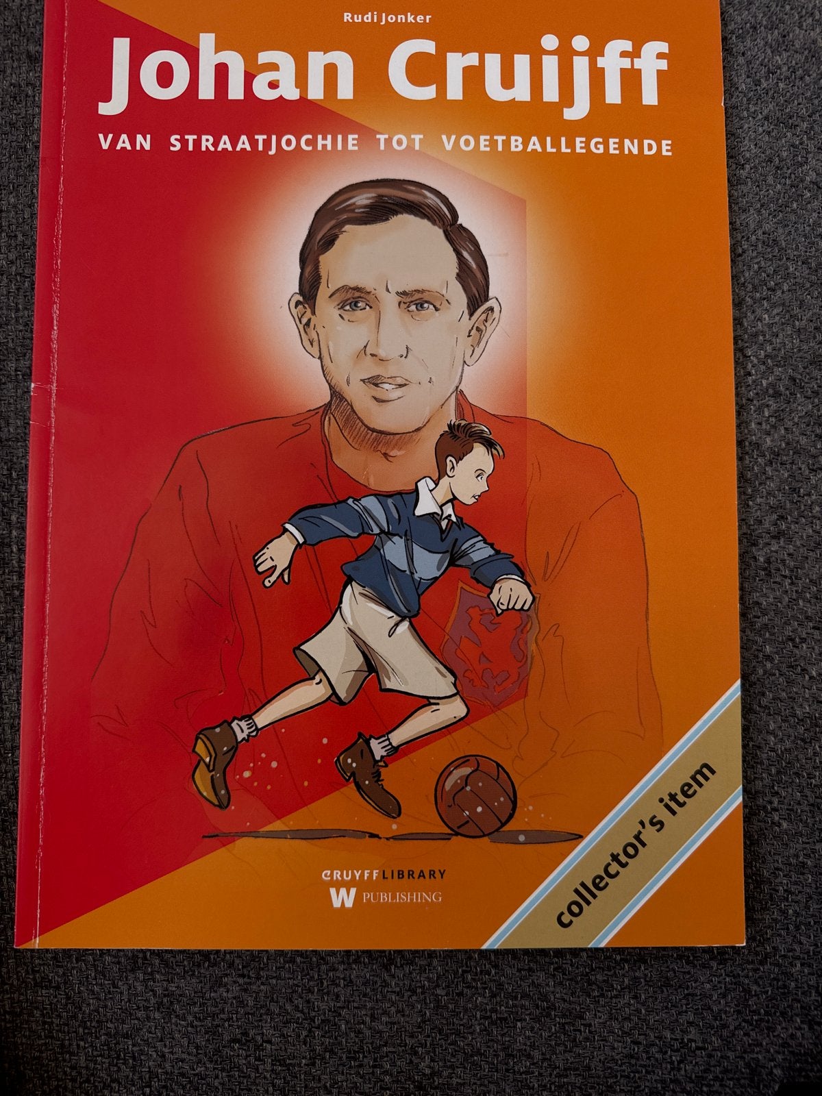 Johan Cruijff: Van Straatjochie tot Voetballegende, Boeken, Ophalen of Verzenden, Zo goed als nieuw, Balsport