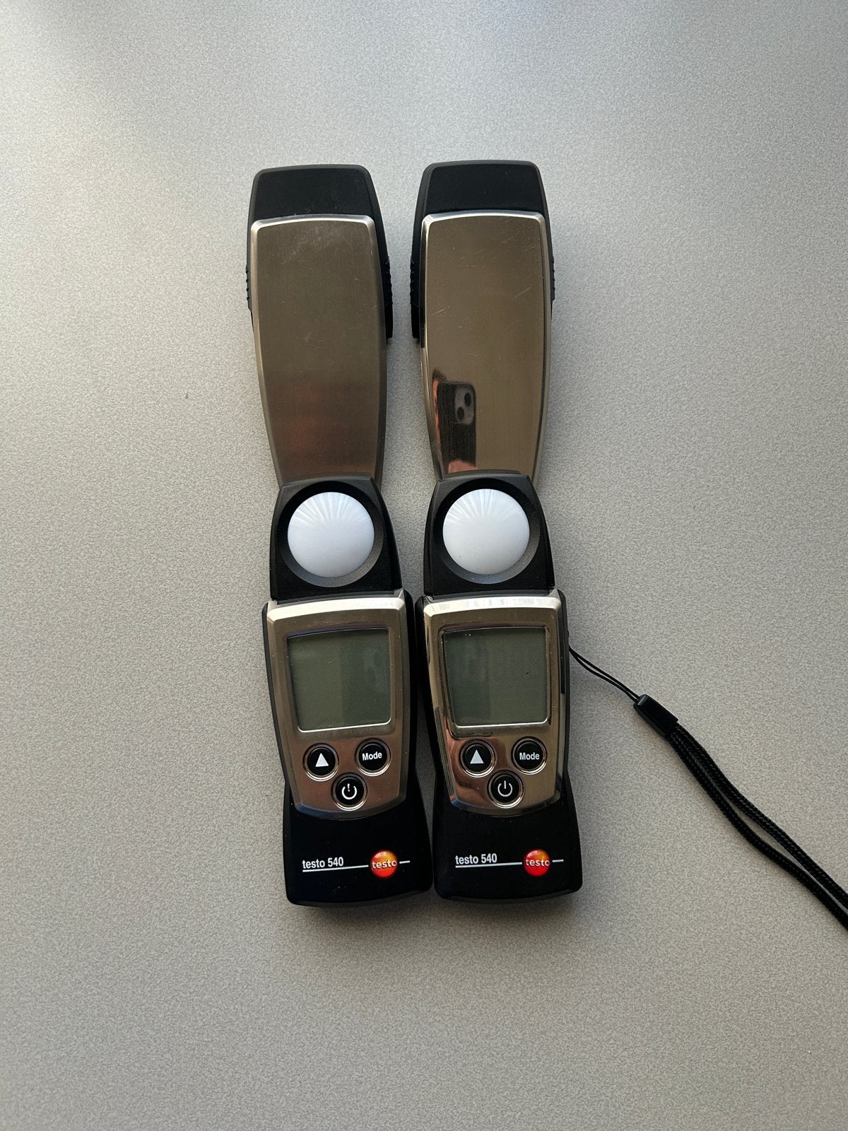 Testo 540 Luxmeter - Nauwkeurige Lichtmeting, Doe-het-zelf en Verbouw, Ophalen of Verzenden, Gebruikt, Licht