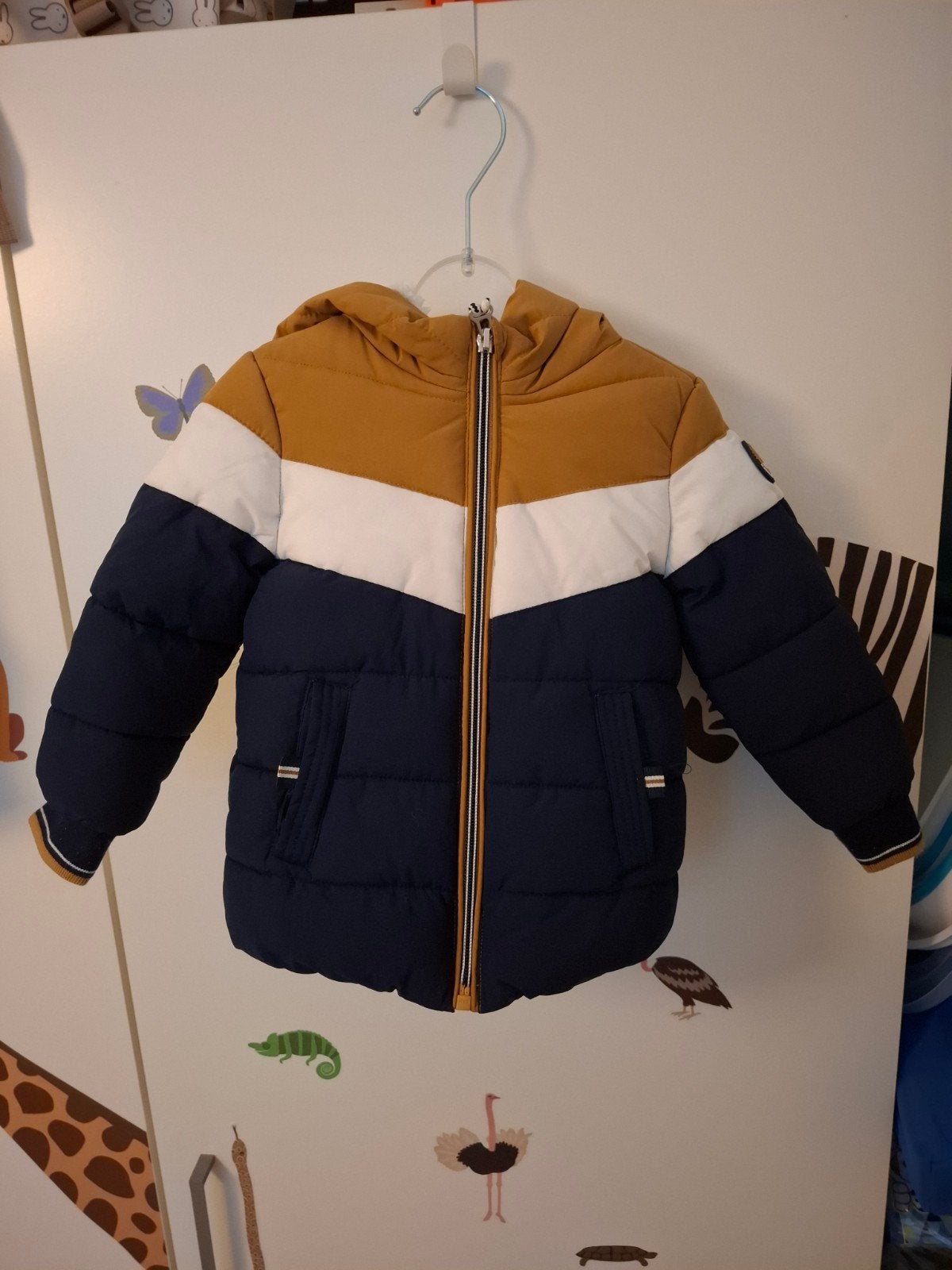 Winterjasje maat 80, Kinderen en Baby's, Babykleding | Maat 80, C&A, Ophalen of Verzenden, Zo goed als nieuw, Jasje